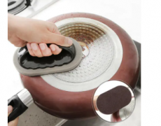 使用完砂锅去垢的