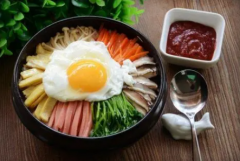 砂锅拌饭人气很高