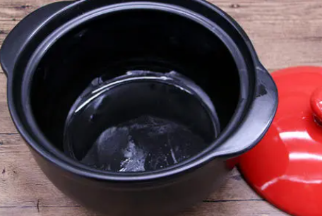 砂锅很油怎么清洗