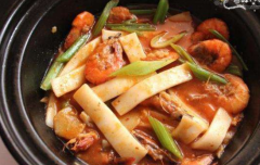 菜砂锅制作选一口