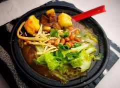 吃米线砂锅那你知