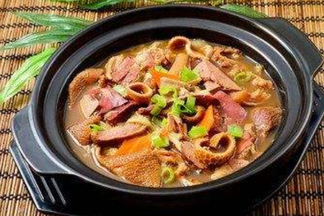 牛肉卷砂锅粉丝