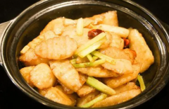 砂锅生焗山药及砂