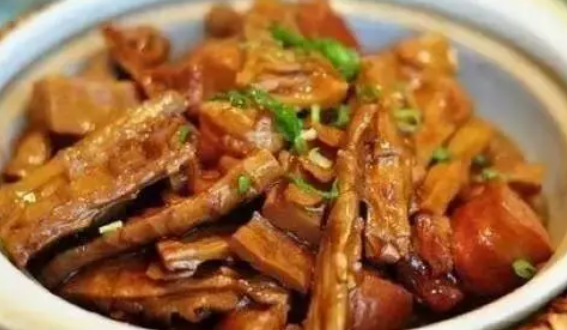 砂锅笋干鹅做法