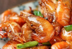 砂锅油爆虾及雪蟹桶主要食材有哪些