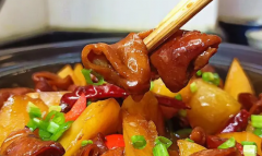 红烧菜砂锅怎么做需要哪些食材更好